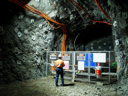 electrician underground mine